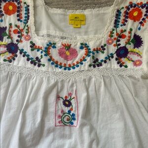 Roberta Roller Rabbit White Top with Yellow Tag